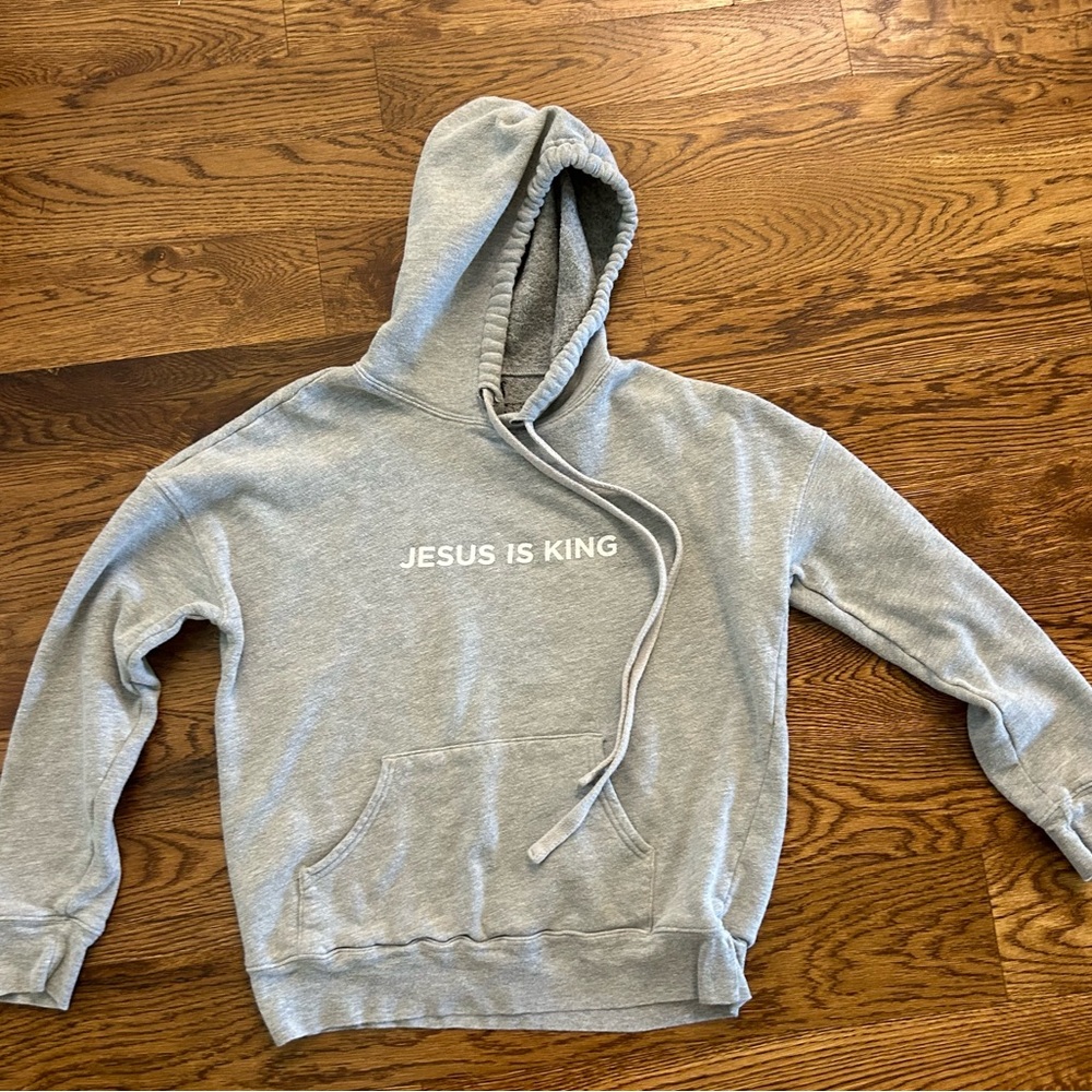 Elevated Faith Jesus Is King Hoodie xs